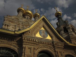 Gold sparkles on the Magdalene church.