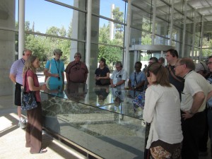 The model of Yad Vashem oriented us.