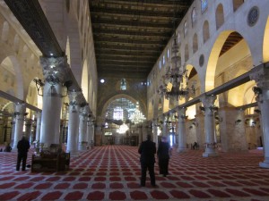 The mosque interior resembledf Byzantine architecture.